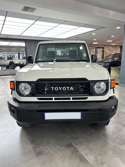 Toyota Land Cruiser Pick Up Landcruiser pickup single cabin RHD diesel engine 2.8L manual gear 2025
