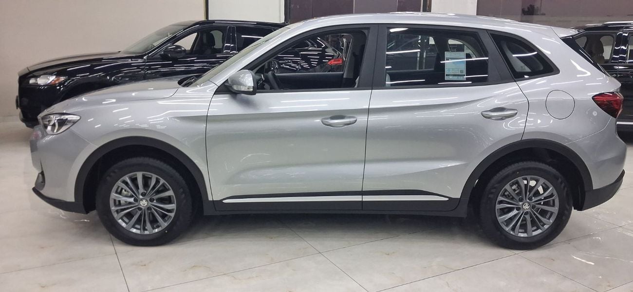 أم جي ZS LUX COM