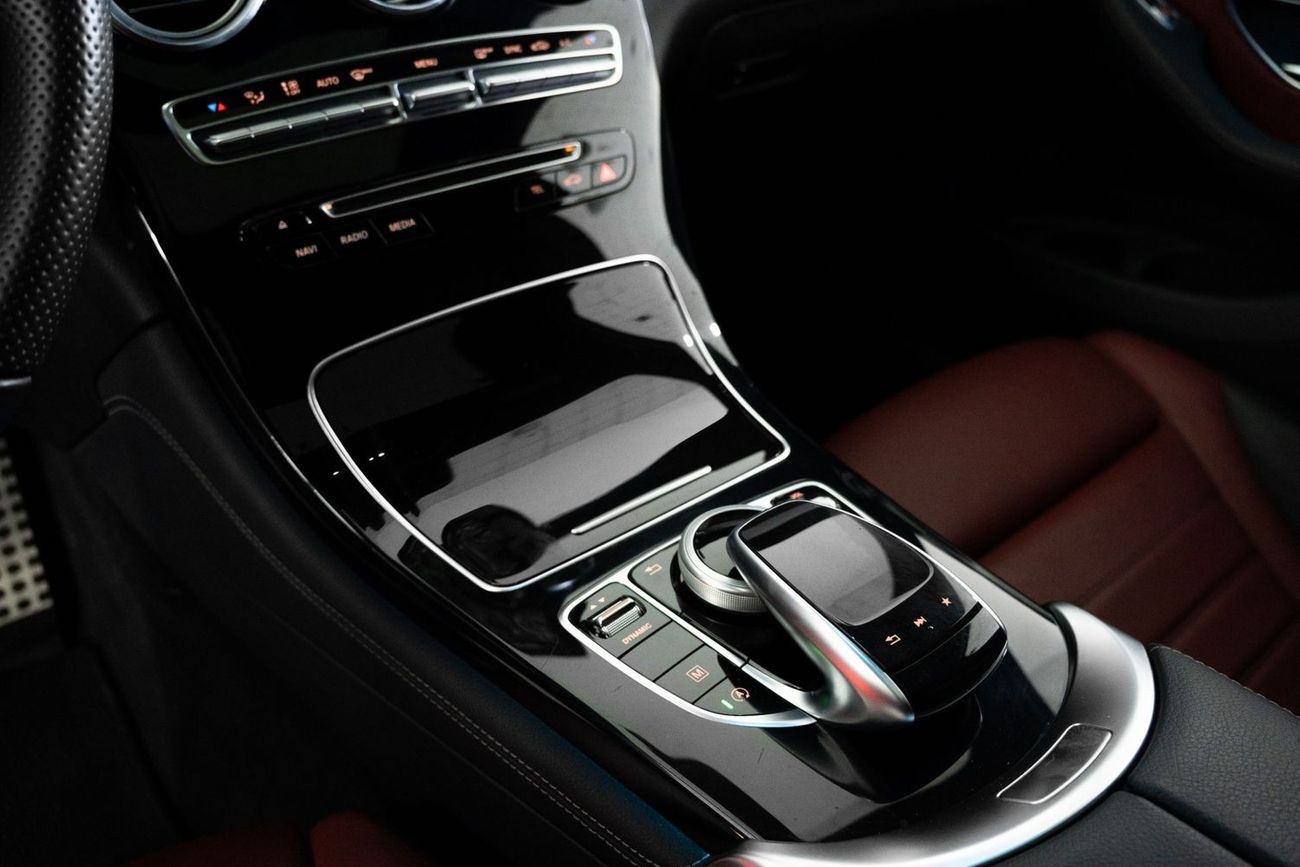 Mercedes-Benz GLC 250 4MATIC 2.0L