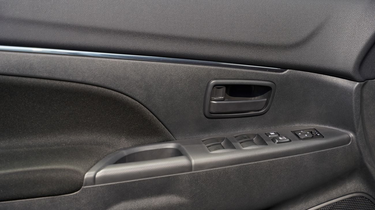 ميتسوبيشي ASX Brand New Mitsubishi ASX Basic GLX 2026 Export 2.0L 2WD Petrol A/T|White/Black|ASX-BASIC-26|