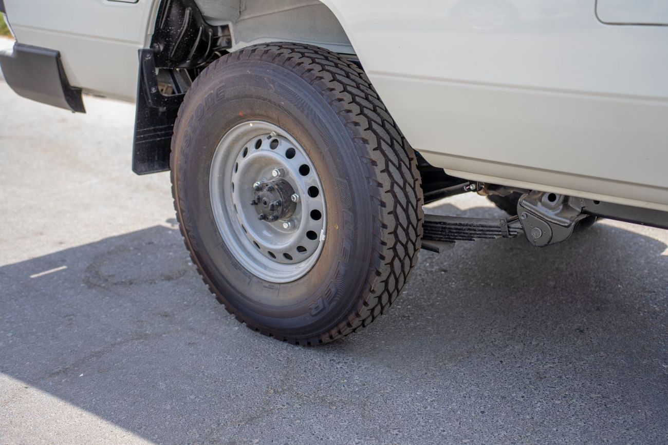 تويوتا لاند كروزر 70 Toyota Land Cruiser LC78 2025 Hard Top 4WD 2.8L Diesel