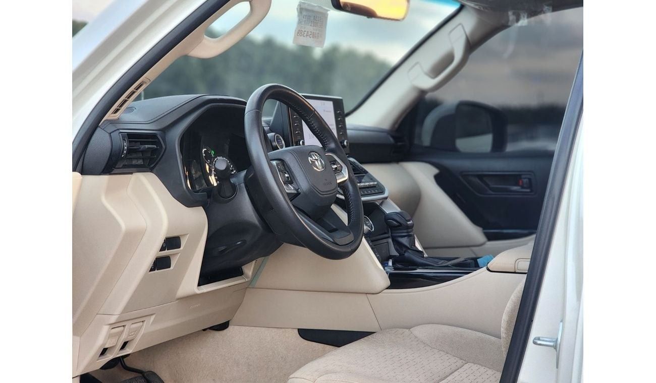 Toyota Land Cruiser GXR 3.5L