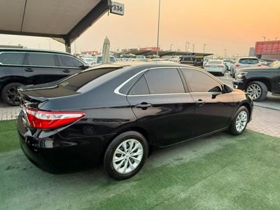 Toyota Camry LE clean condition, two keys