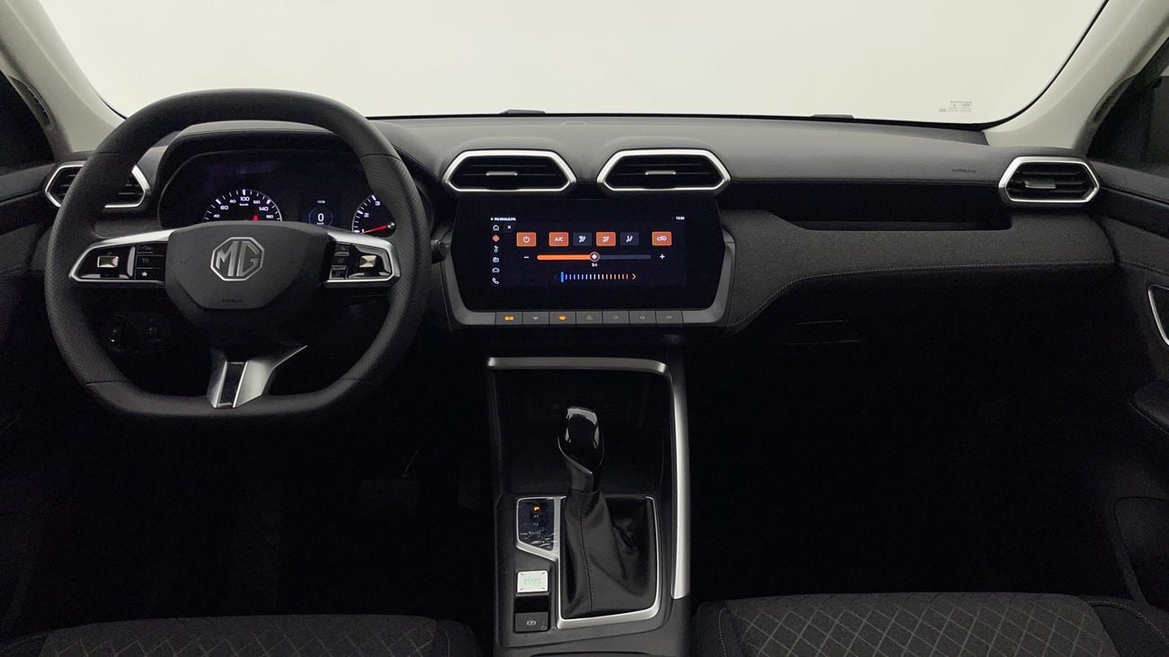 أم جي ZS STD 1.5 | بدون دفعة مقدمة | اختبار القيادة في المنزل