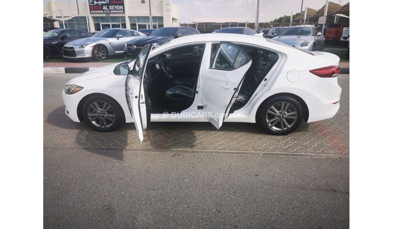 Hyundai Elantra GL Very Clean Car