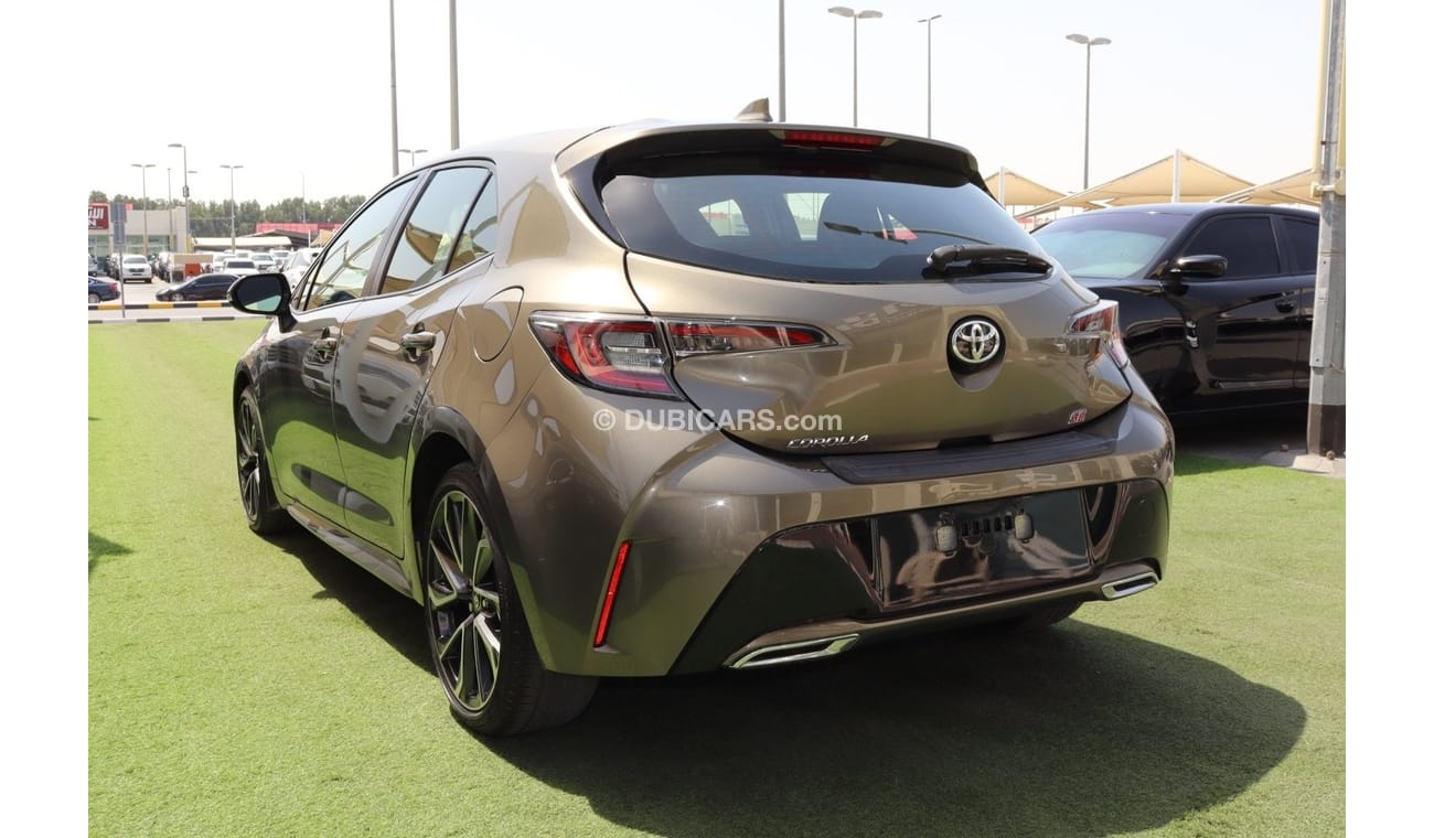 Toyota Corolla Toyota Corolla Hatchback SE / 2019 / Canadian / Low mileage
