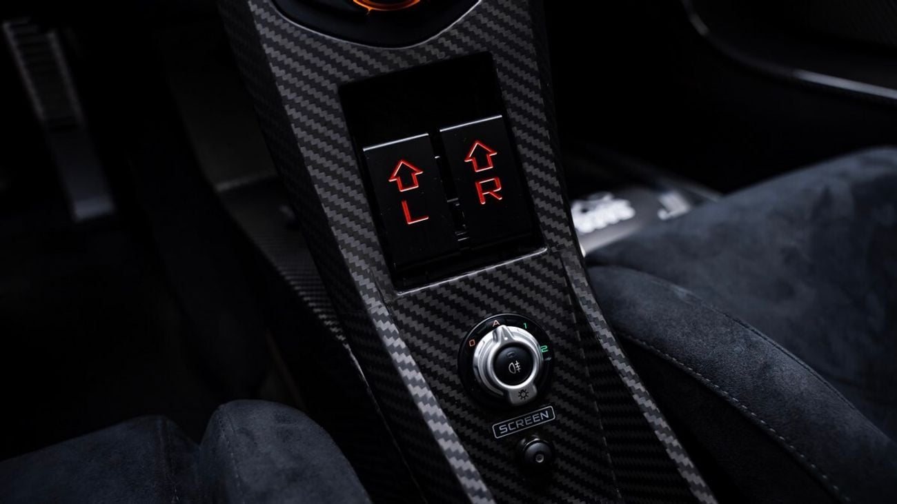 McLaren P1 GTR 2015 - Euro Specs - Street Legal