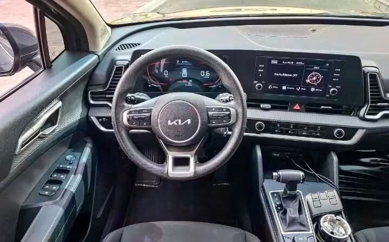 كيا سبورتيج LX STANDARD