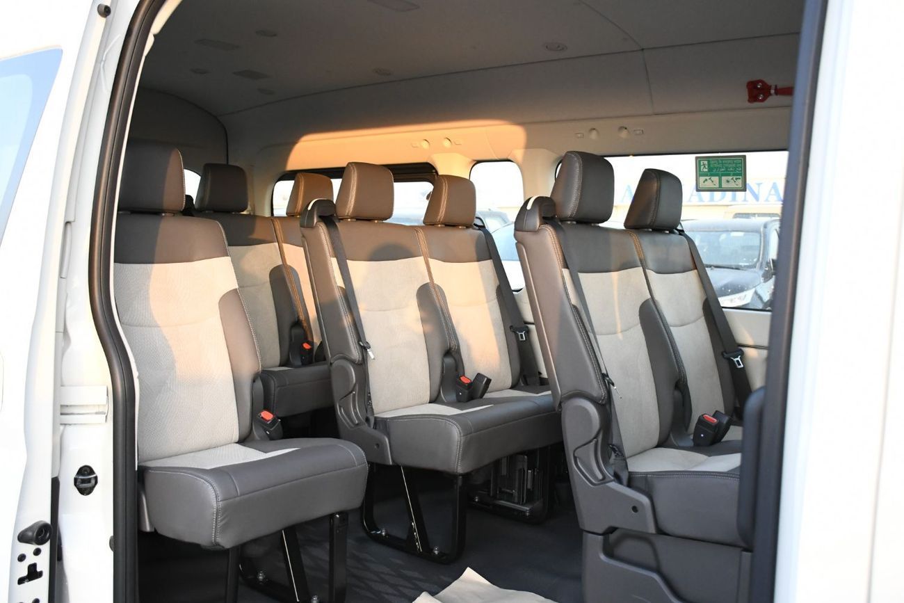 Toyota Hiace GL 3.5L V6 AT Rear Heater 2025 PRODUCTION