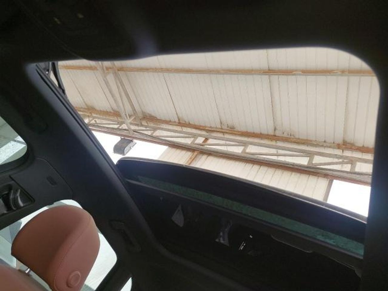 أودي Q3 40 TFSI quattro S Line 2.0L SUV Coupe