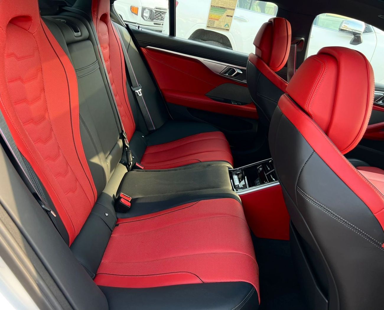 بي أم دبليو 840i BMW 840 M KIT 2024 GCC FULL