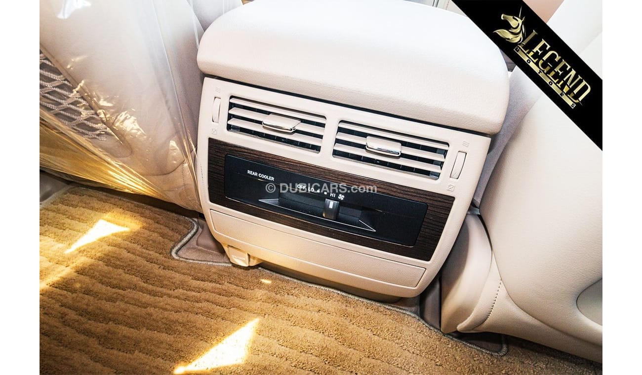 تويوتا لاند كروزر 2021 Toyota land Cruiser 5.7L EXR V8 | Parking Sense + Rear Cam + Cruise Control