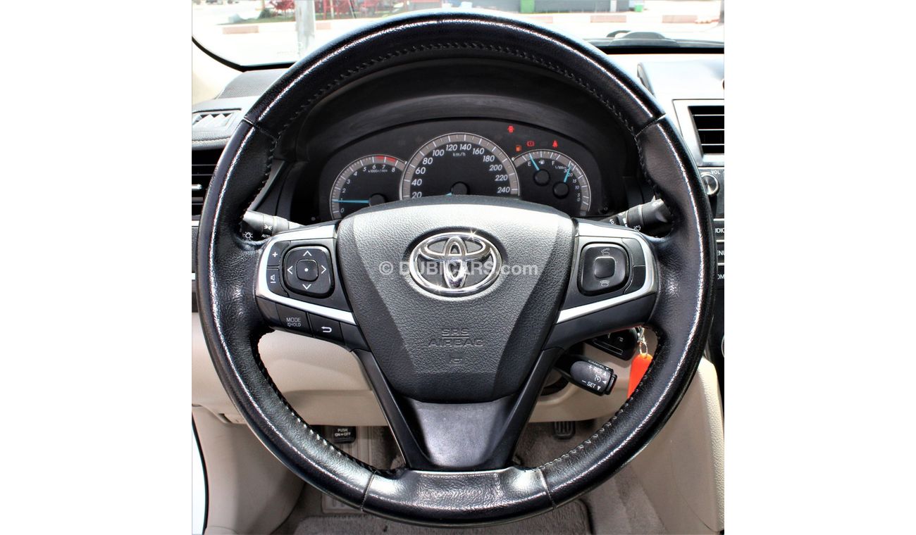 Toyota Camry Toyota Camry 2017 GCC No. 2 in excellent condition without accidents, very clean from inside and out