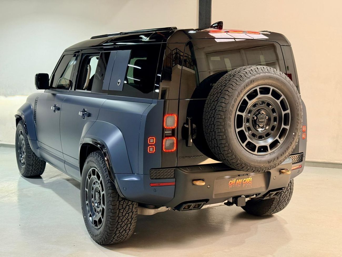 لاند روفر ديفندر 110 P635 OCTA V8 2026