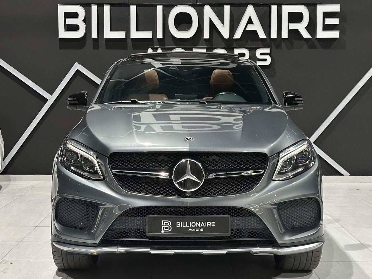 مرسيدس بنز GLE 43 AMG MERCEDES-BENZ GLE 43 AMG | GCC | 2019 | FULL OPTIONS LIKE NEW