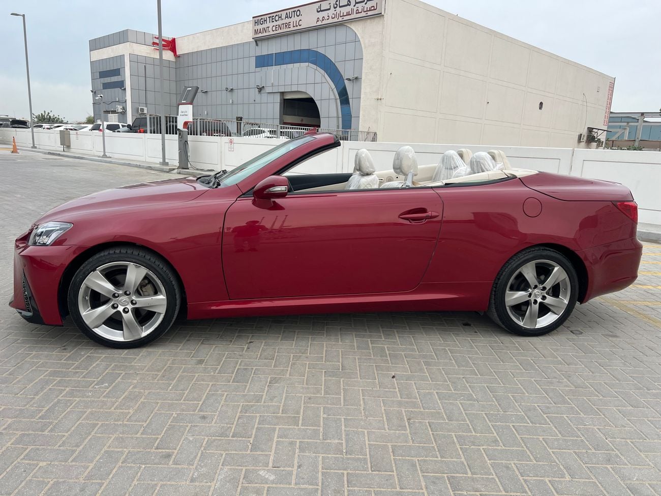 لكزس IS 250C IS 250c