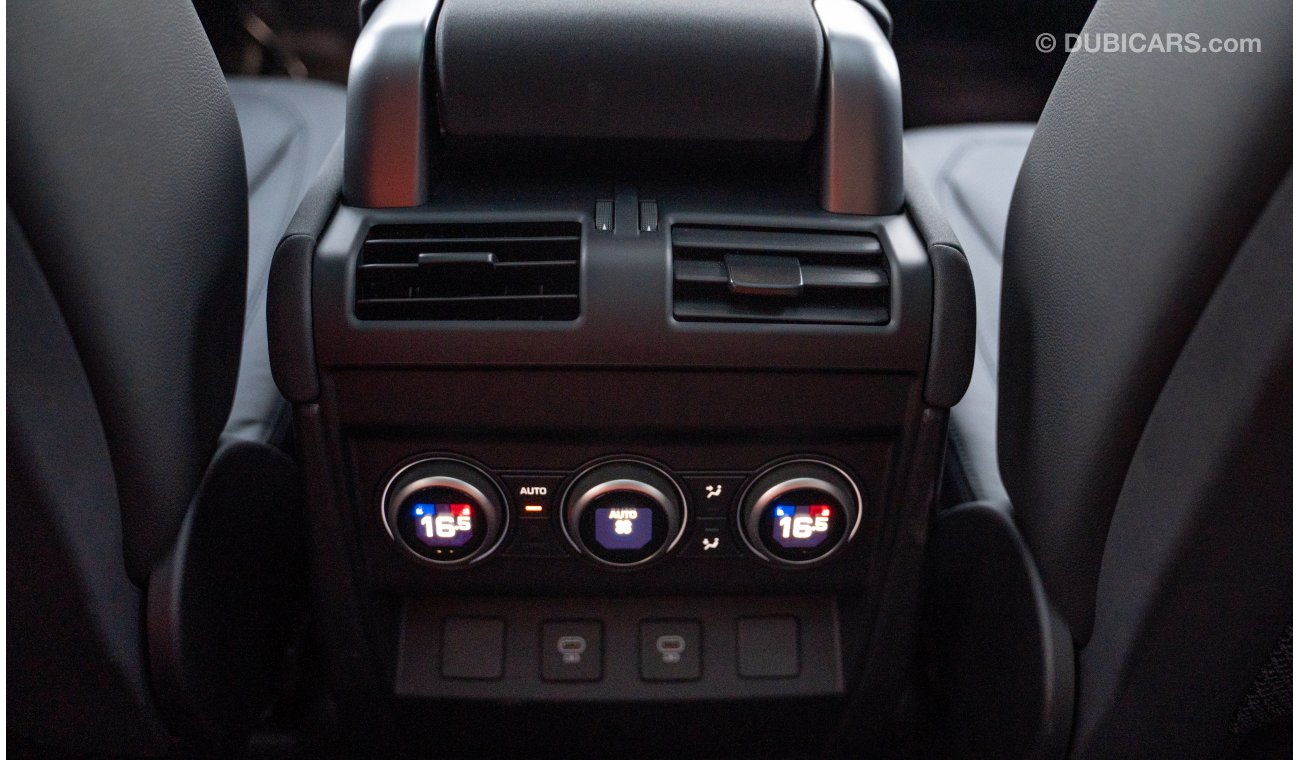 لاند روفر ديفندر | 110 P400 |   XS black edition | 2023 | Full Option