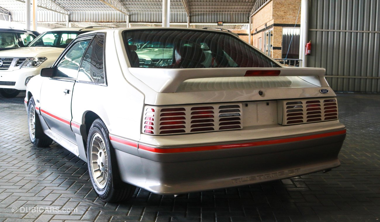 Ford Mustang Ford Mustang 5.0 in excellent condition