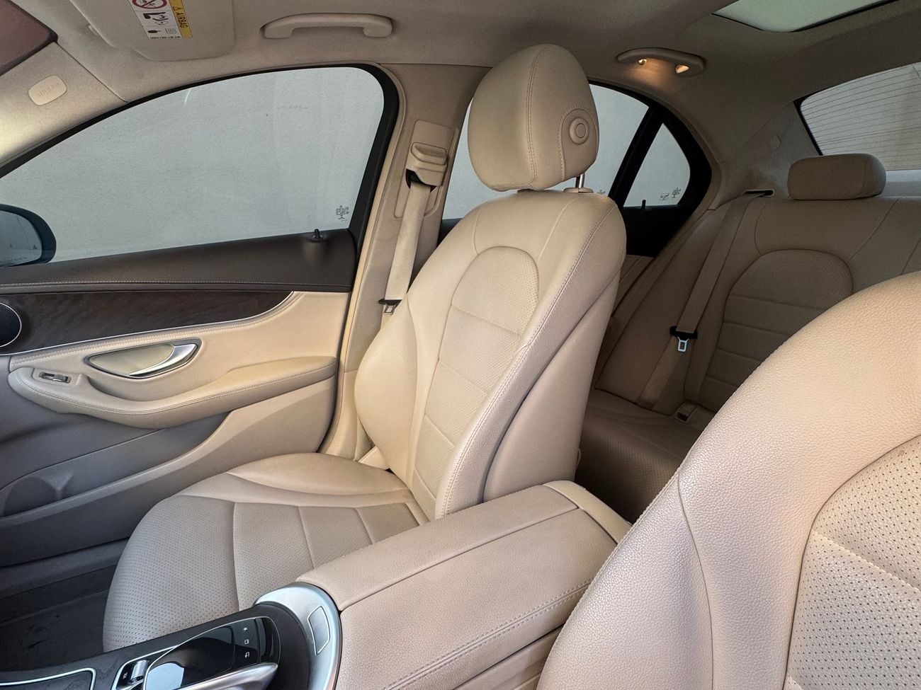 Mercedes Benz C200