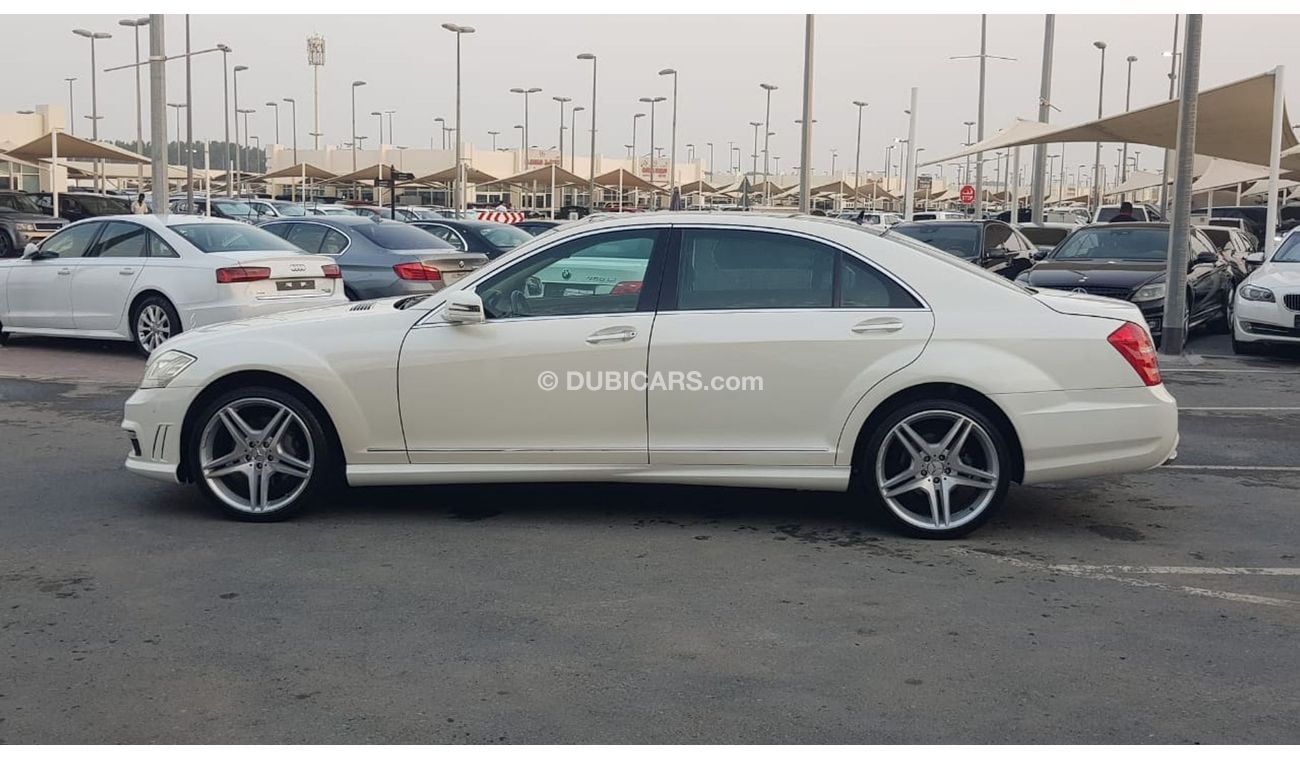 Mercedes-Benz S 63 AMG Mercedes benz S350 model 2011 GCC car prefect condition full option low mileage