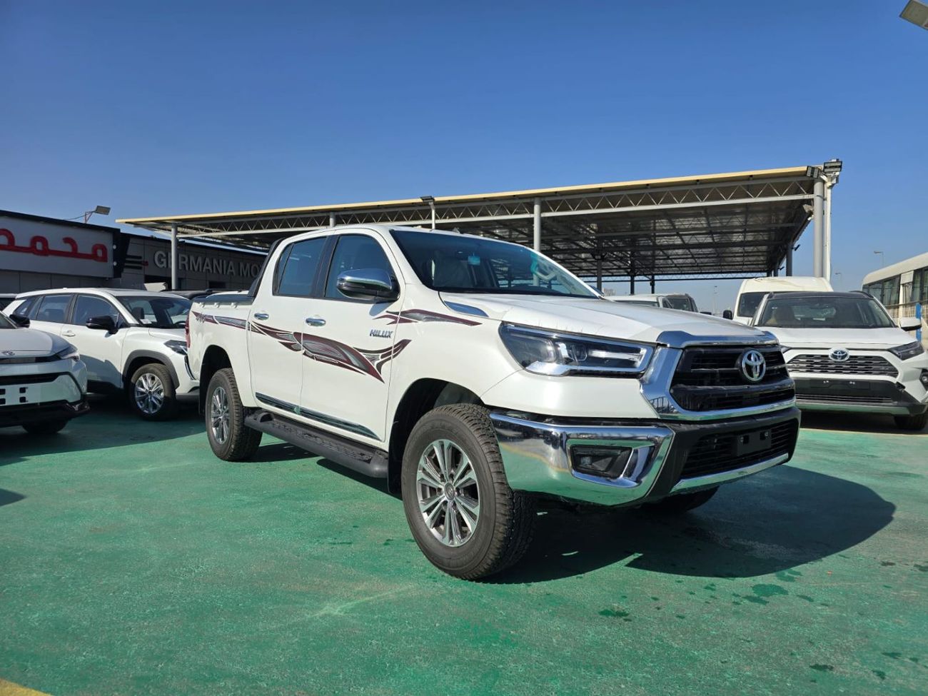 Toyota Hilux TOYOTA HILUX SAUDI 2.7L FULL OPTION 2026