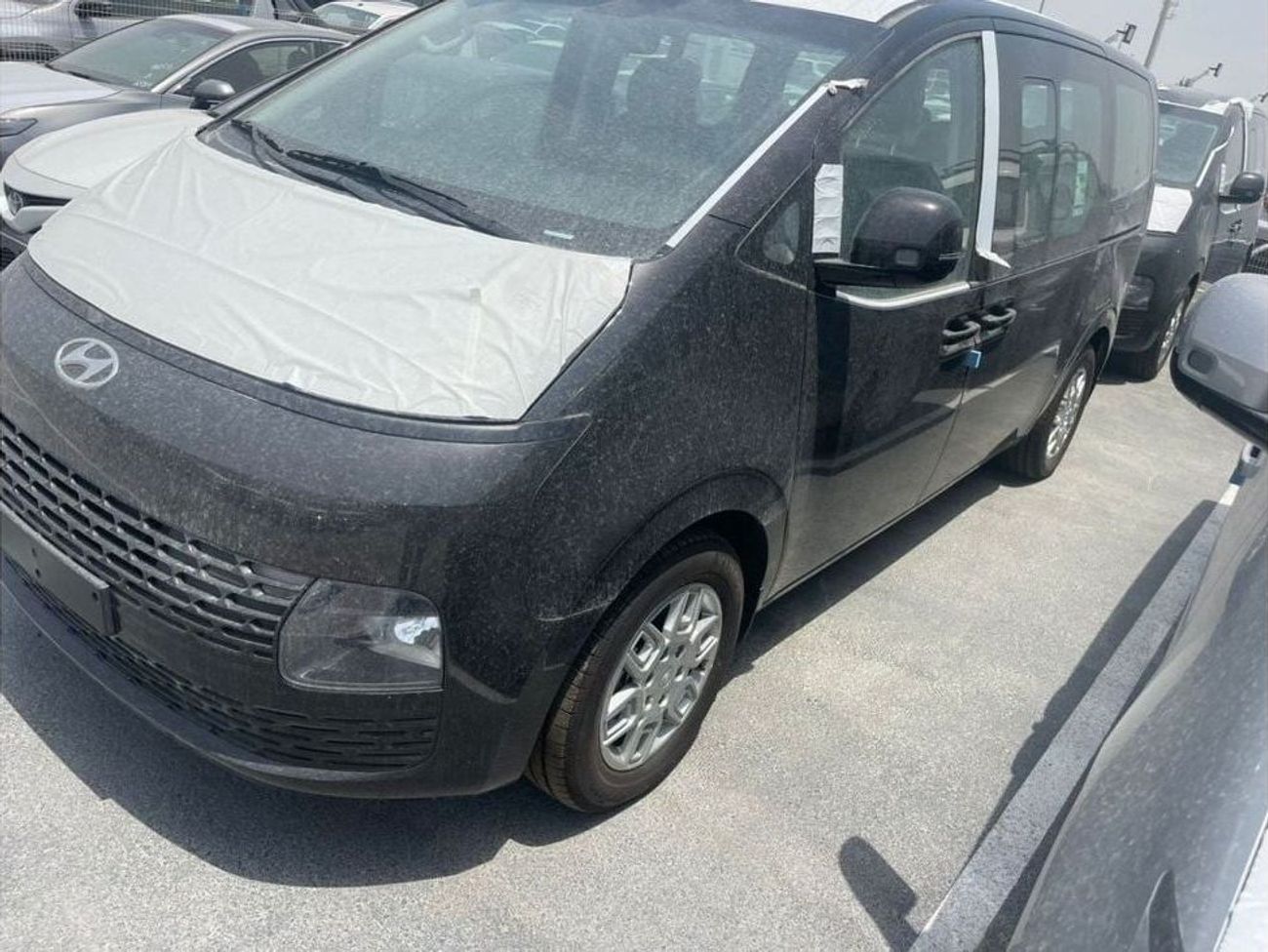 Hyundai Staria HYUNDAI STARIA PETROL 3.5L AUTOMATIC 2026 MODEL