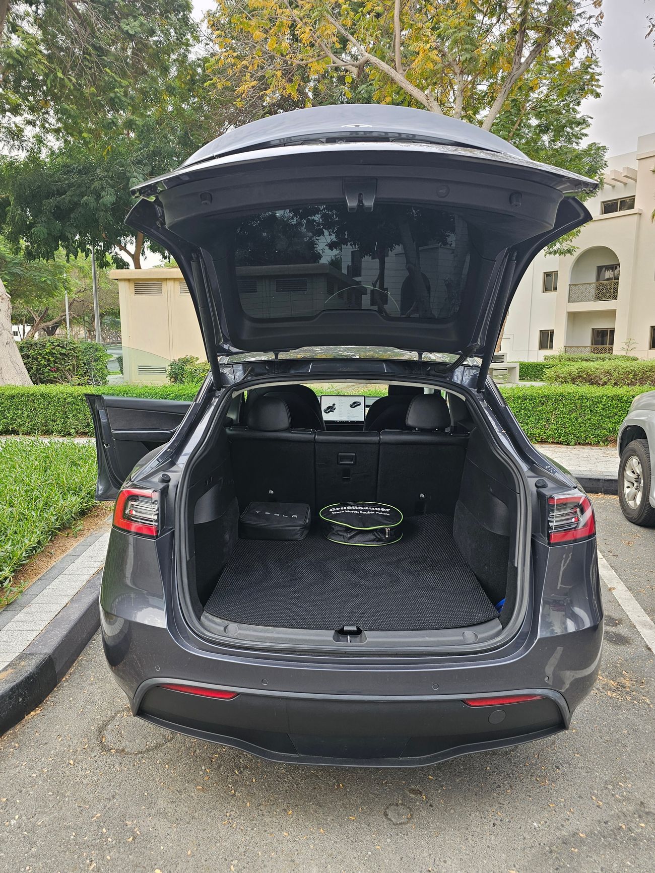 تسلا موديل Y Long Range (AWD)