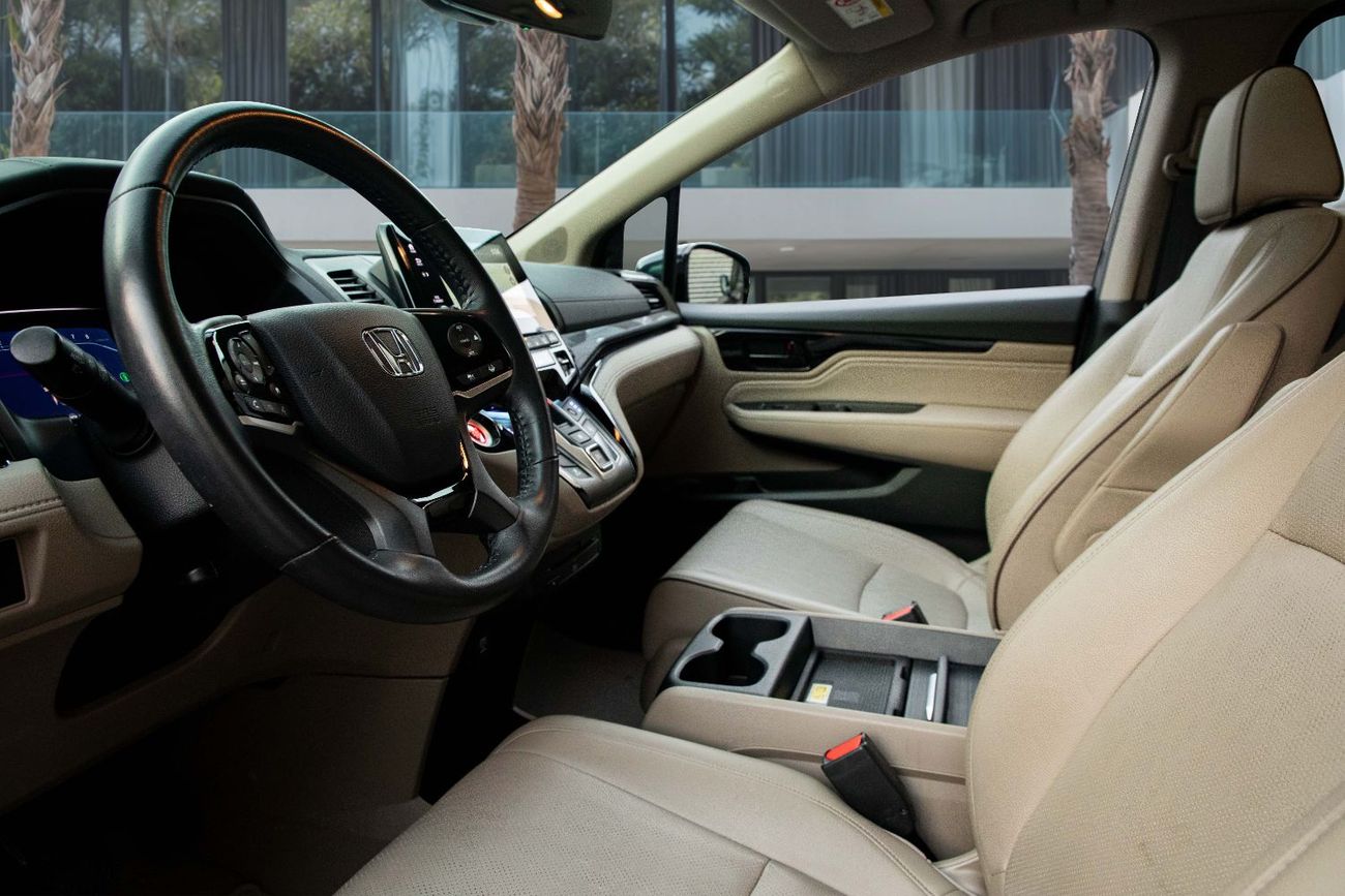 هوندا أوديسي 2,350 P.M  | 0% Downpayment | Low KM | Touring | Honda Warranty!