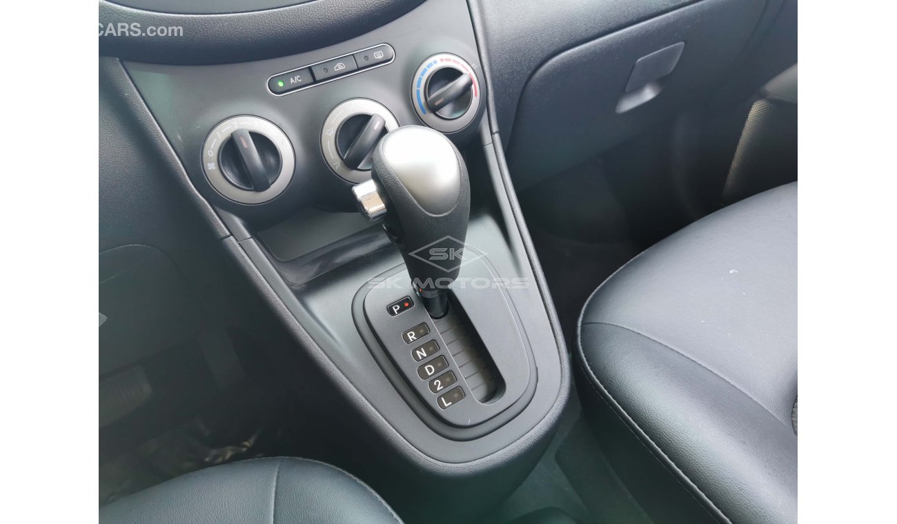 Hyundai Grand i10 1.1L, 13" Tyre, Xenon Headlights, Fog Light, Power Steering, Front A/C, Leather Seats (CODE # HGI05)