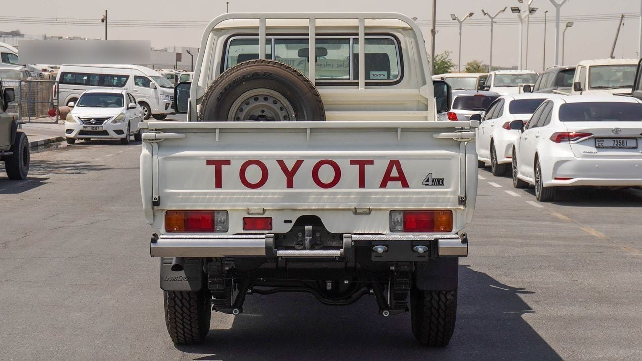 تويوتا لاند كروزر بيك آب TOYOTA LC79 PICKUP S/C , 2.8L Diesel A/T , Difflock , MY25