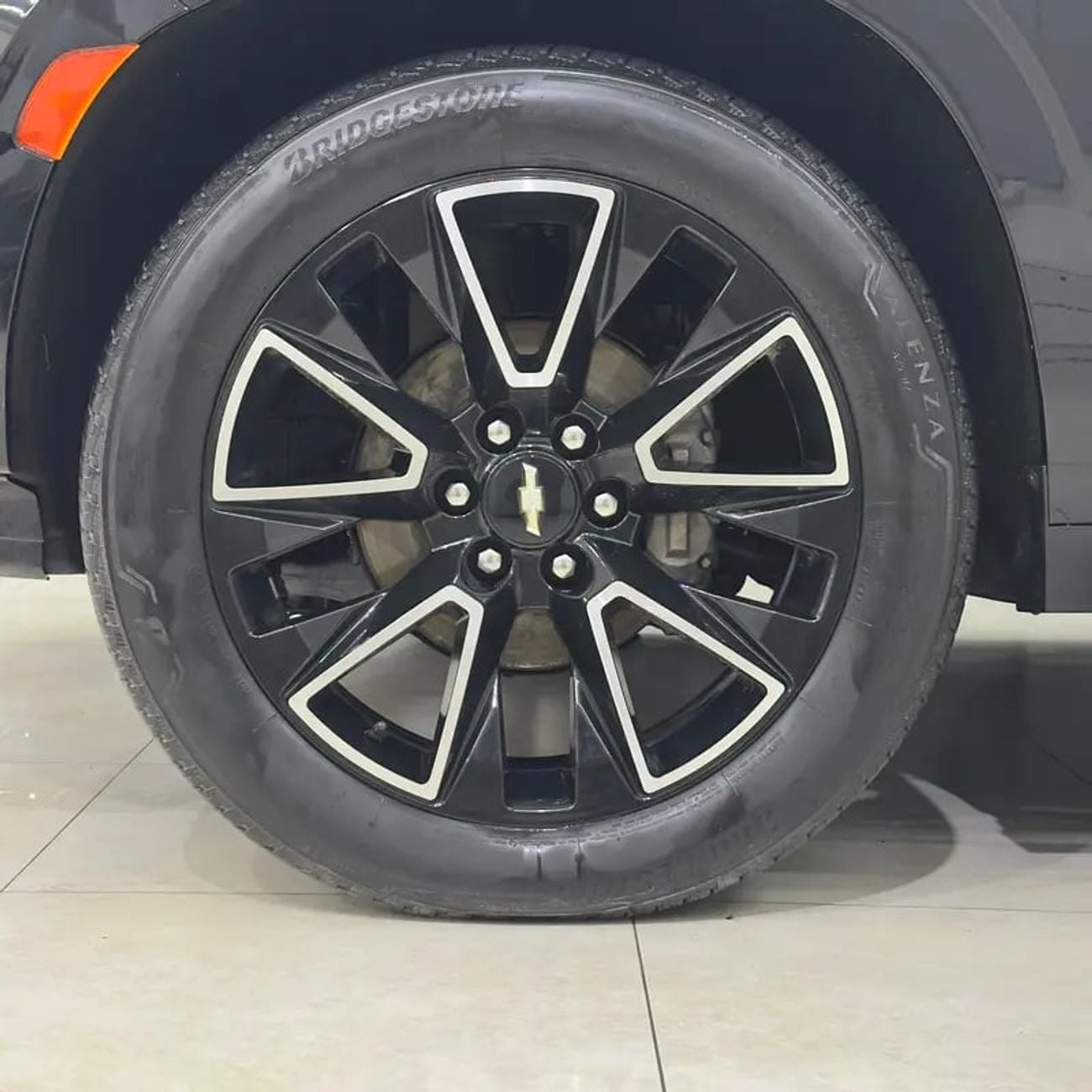 Chevrolet Tahoe LT Z71 5.3L (9 Seater) Z71