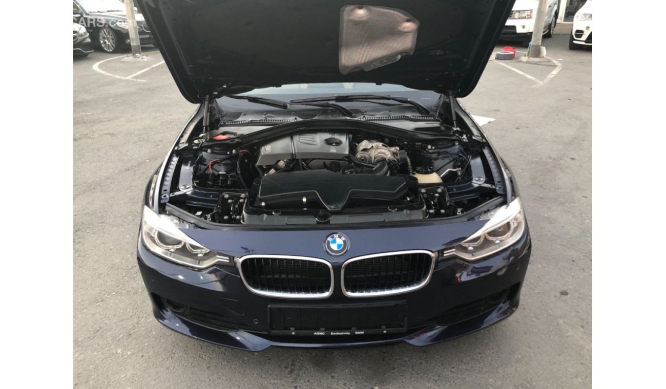 BMW 316i Bmw 316 model 2014 GCC car prefect condition full option low mileage one owner full service