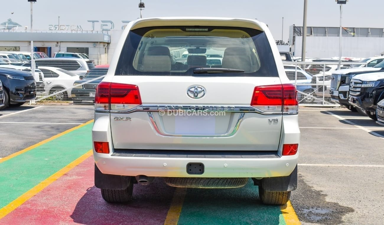 Toyota Land Cruiser GXR V8 Diesel