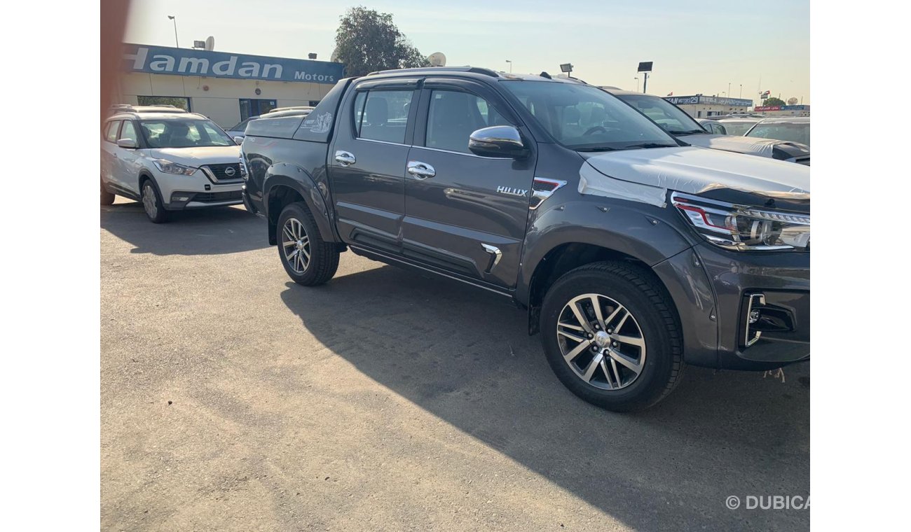 Toyota Hilux revo  full option