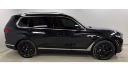 BMW X7 xDrive40i Full Option *Available in USA* Ready for Export