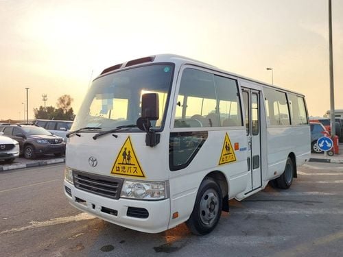 تويوتا كوستر TOYOTA COASTER BUS RHD 2011 MODEL 4.0 L DIESEL AUTOMATIC(PM53468)
