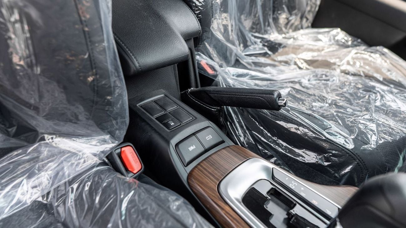 Toyota Fortuner 2025 Toyota Fortuner 2.7L AT Petrol (Black)