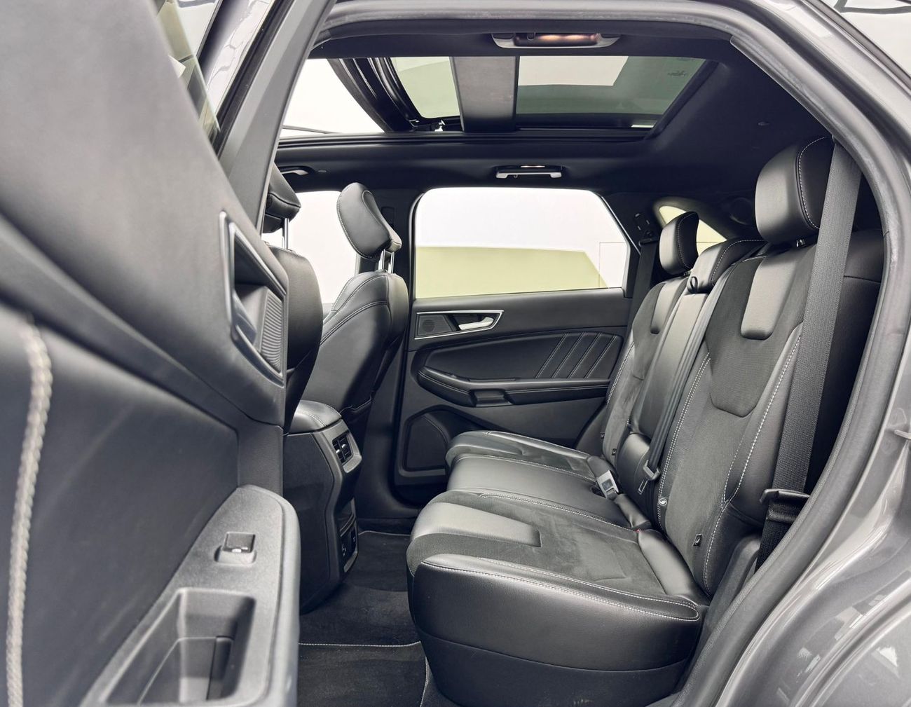 فورد إدج 2021 Ford Edge ST, Full Ford Service History, Ford Warranty + Service Contract, Low Km, GCC