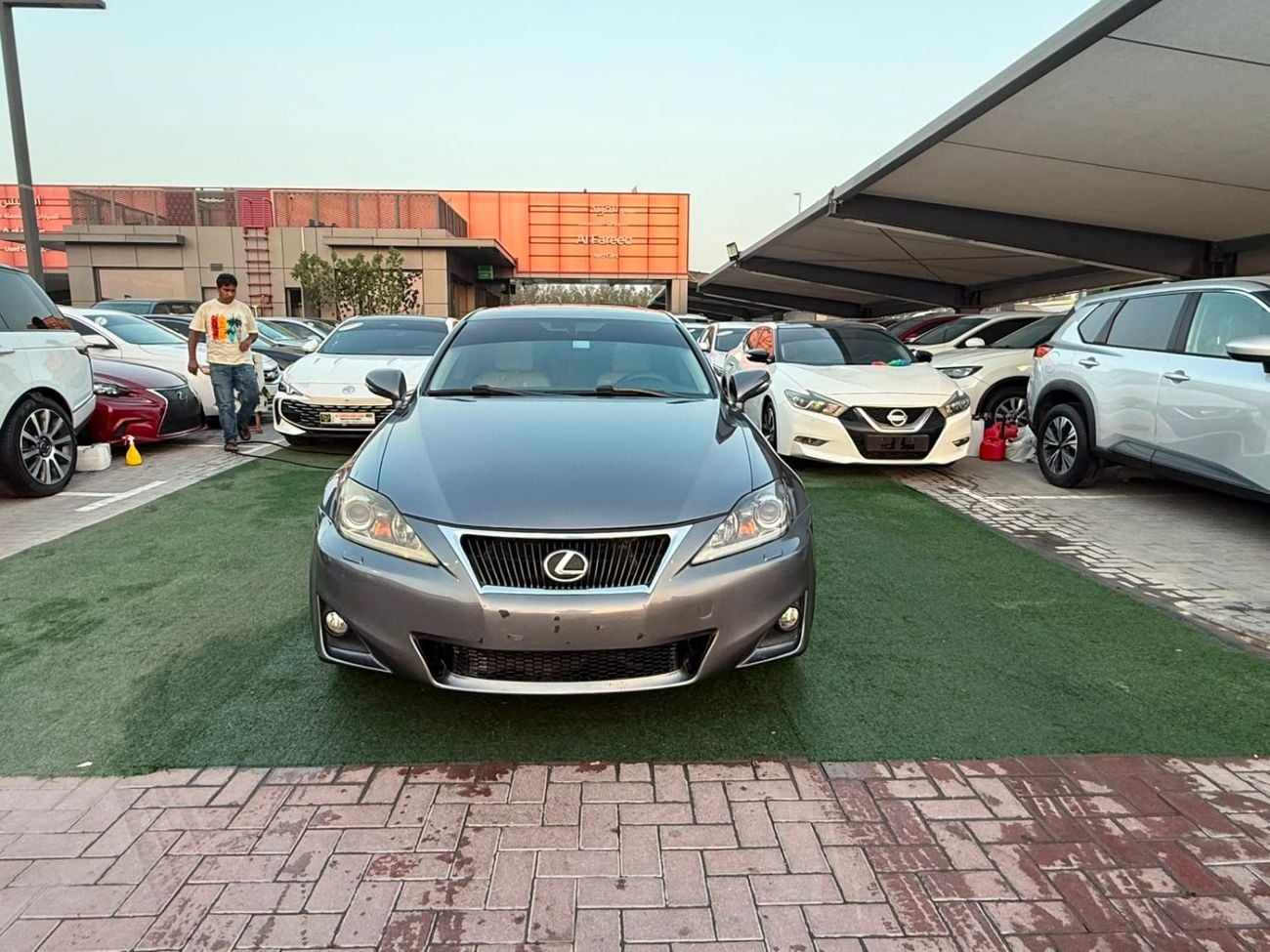 لكزس IS 350 STD (NON GCC)