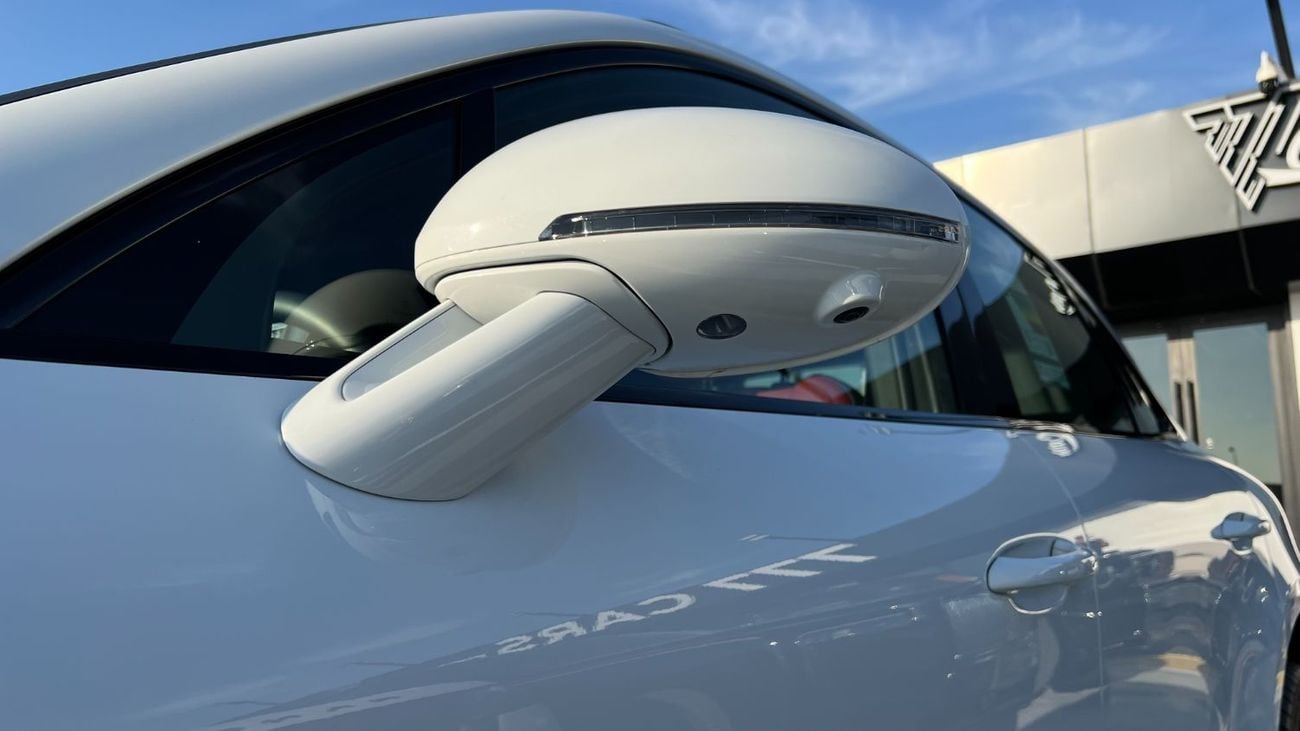 Porsche Macan Std 2.0L (252 HP) PORSCHE MACAN 2024 CARRARA WHITE METALLIC