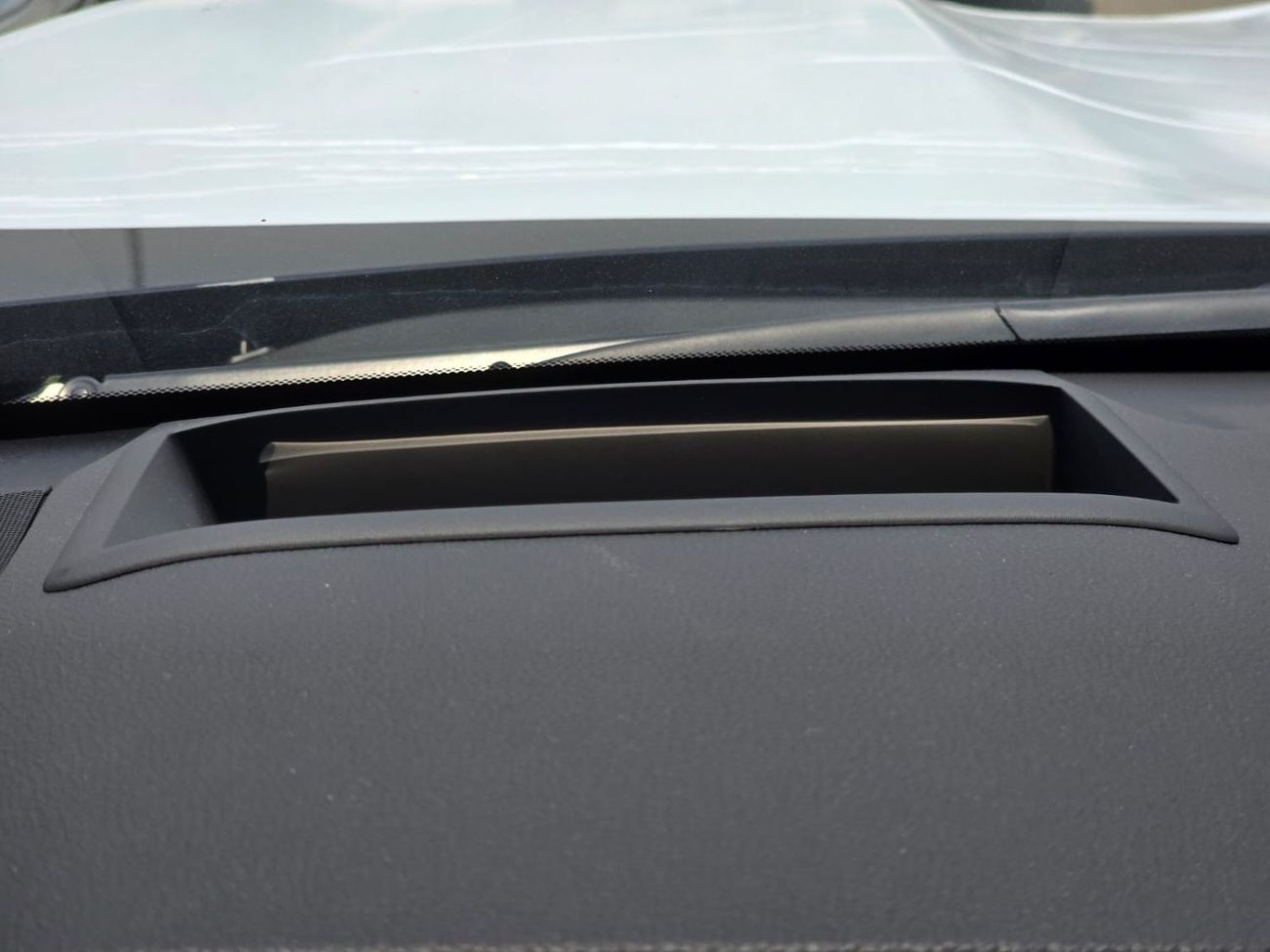 Toyota Land Cruiser 3.5T VXR Hybrid 7 Seater Full Option