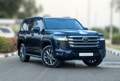 Toyota Land Cruiser 2022 TOYOTA LANDCRUISER,GXR,4.0L, WITH RADAR,LEAHTER SEATS,POWER SEATS,SUNROOF, BACK DOOR POWER,20''