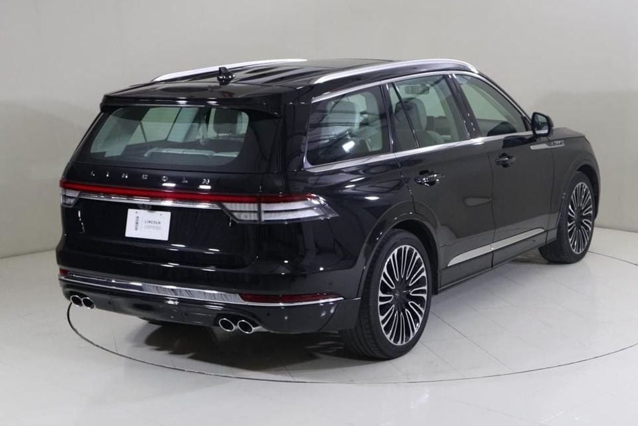 Lincoln Aviator Presidential 3.0L AVI923 / FREE Insurance + Registration / AL TAYER MOTORS / AL QOUZ SHOWROOM