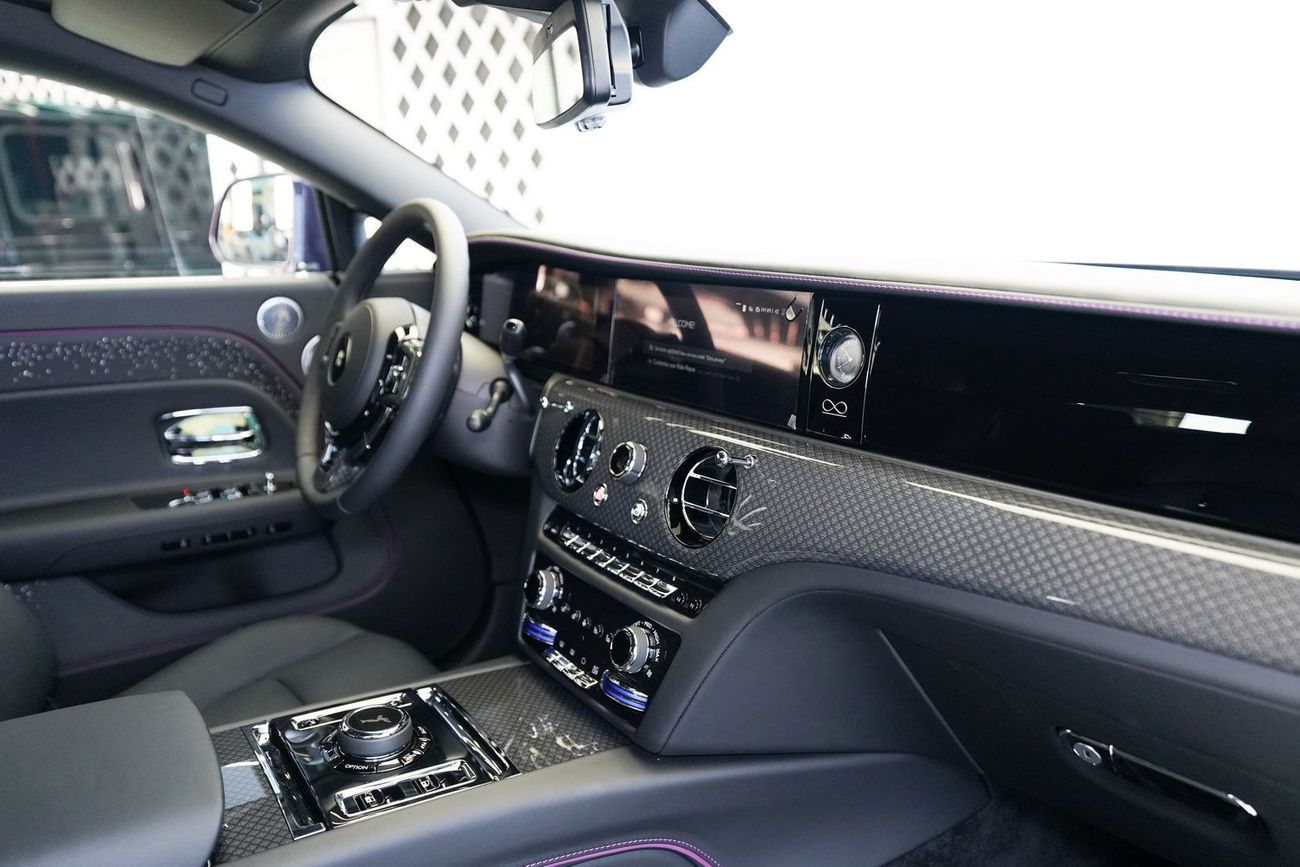 Rolls-Royce Spectre BLACK BADGE