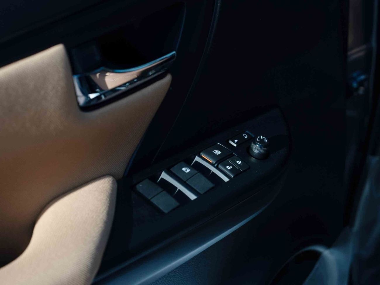 Toyota Fortuner 2025 Toyota Fortuner LOW 2.4 - Grey Mettalic inside Chamois | Export Only