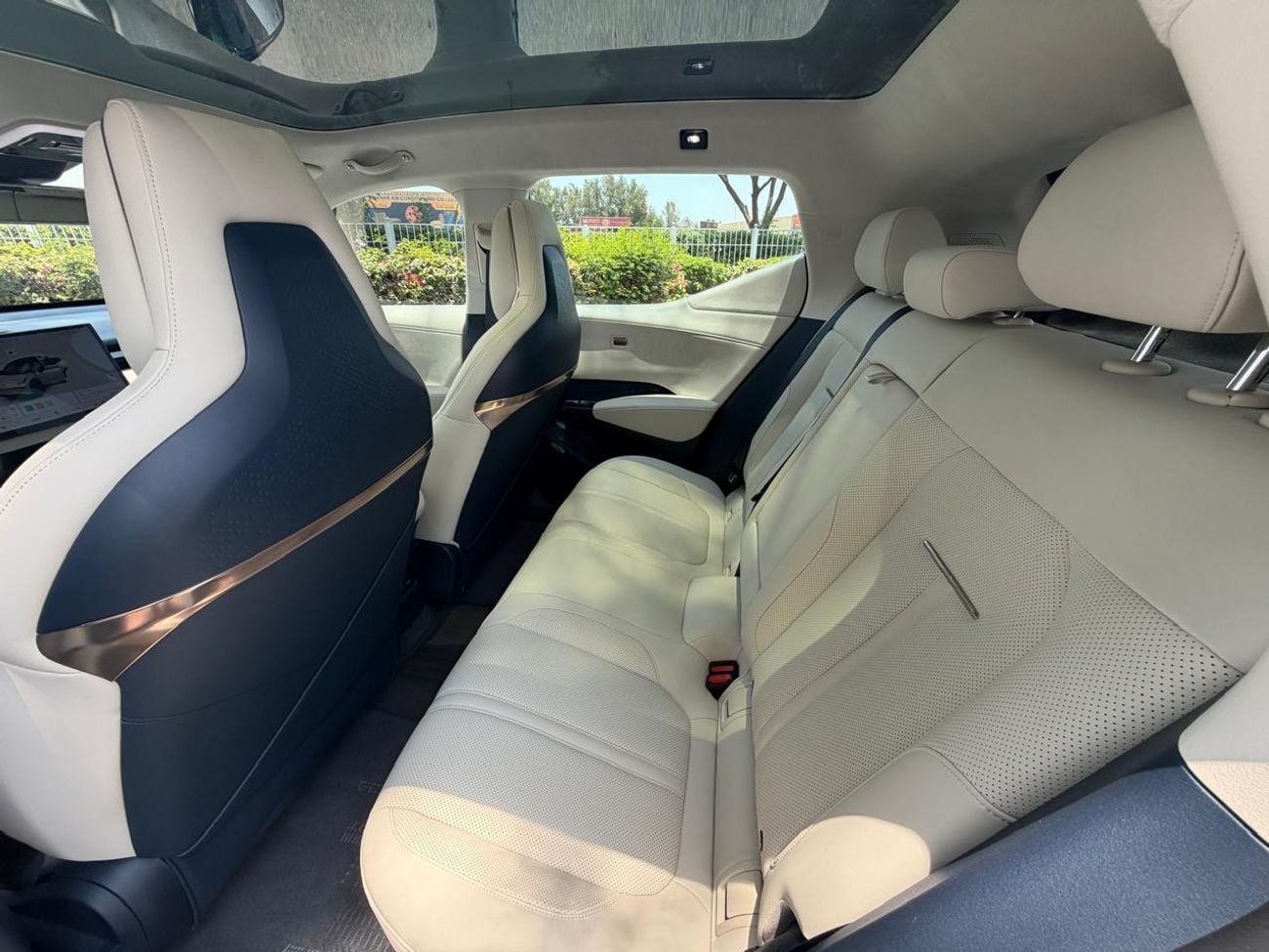 Zeekr X FLAGSHIP ZEEKR X 2024 GCC FULL SERVICE HISTORY UNDER WARRANTY LOW KM