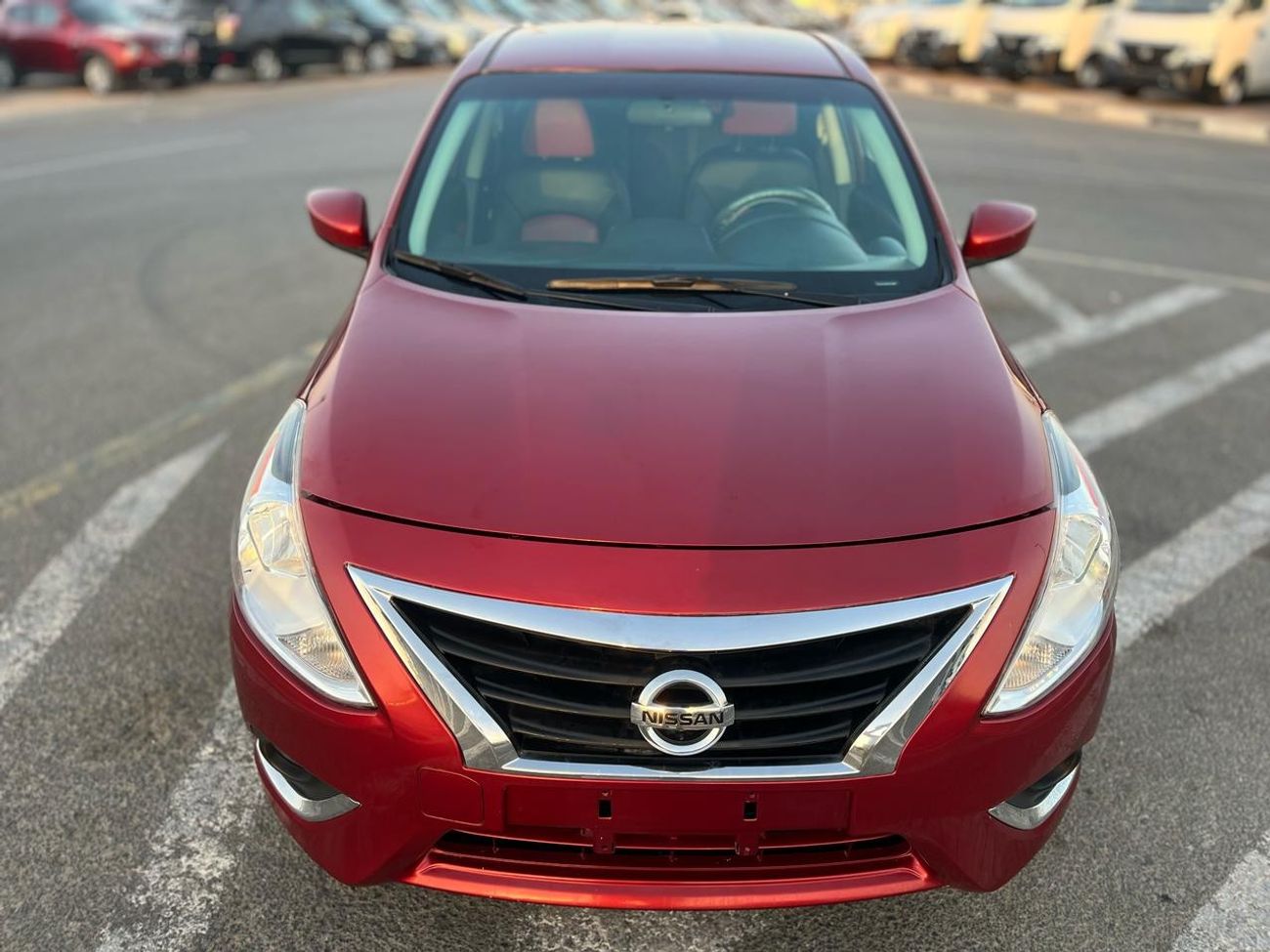 Nissan Versa 2019 Nissan Versa (Sunny) SV 1.5L V4 MidOption + Leather Seats - 