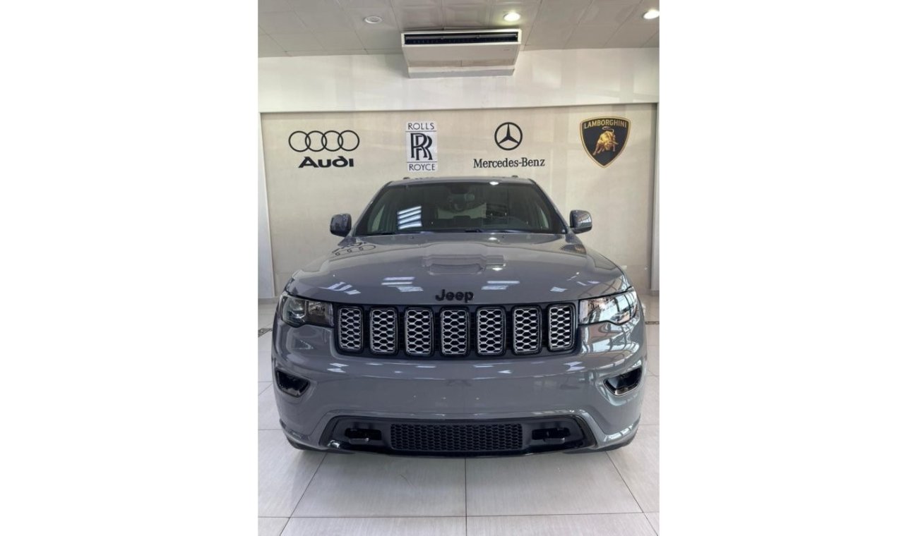 Jeep Grand Cherokee JEEP GRAND CHEROKEE ALTITUDE