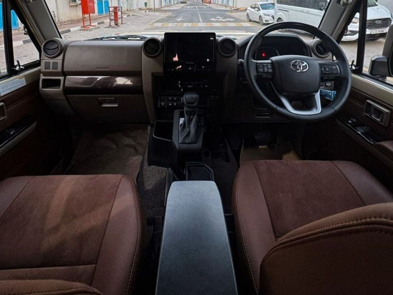Toyota Land Cruiser S- DLX 71 LX 2.8 AUTO 4.0 AUTO (EXPORT ONLY) (RIGHT HAND DRIVE)