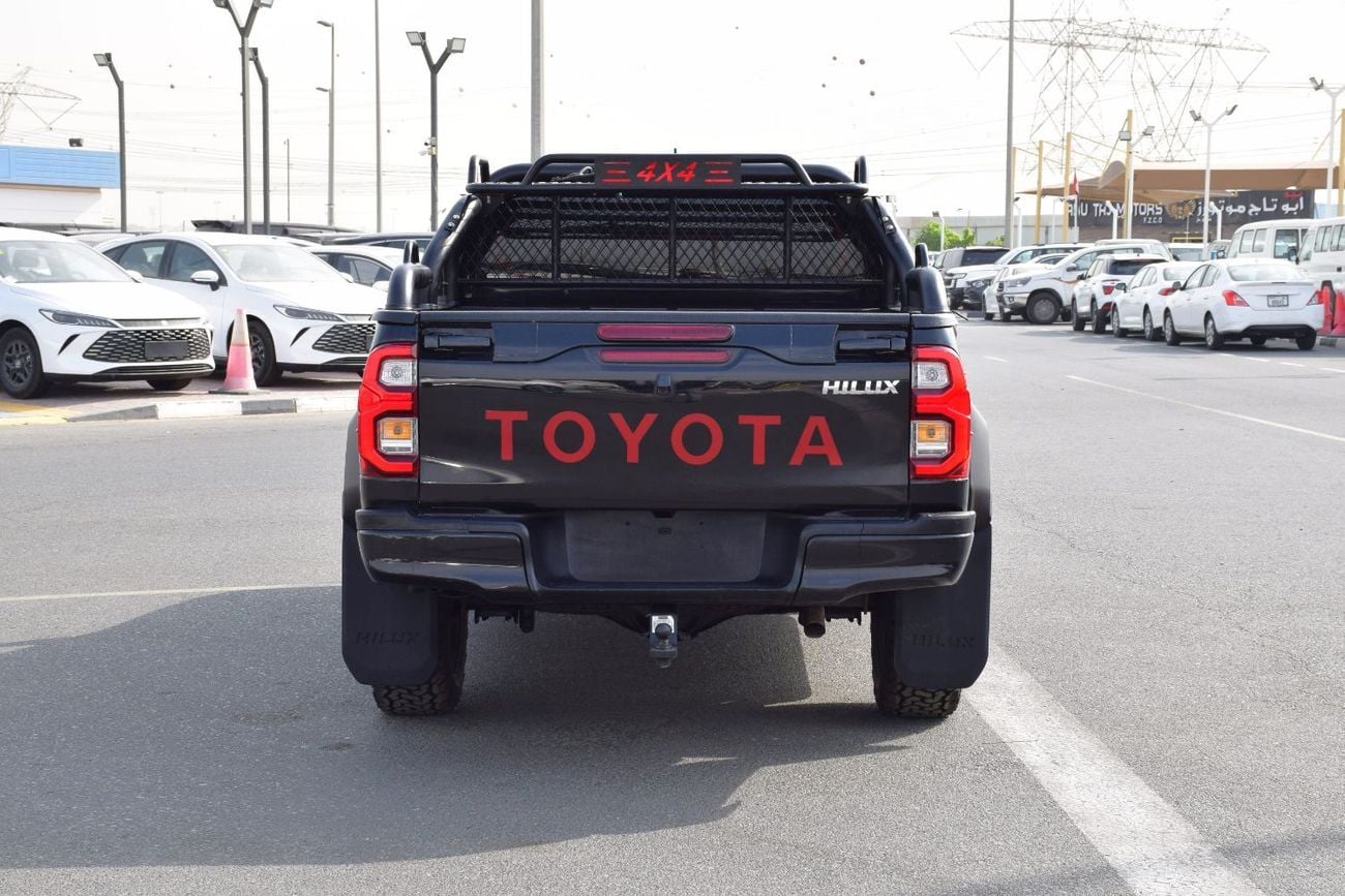Toyota Hilux 4X4 Diesel 2.8L Right hand (Export Only)